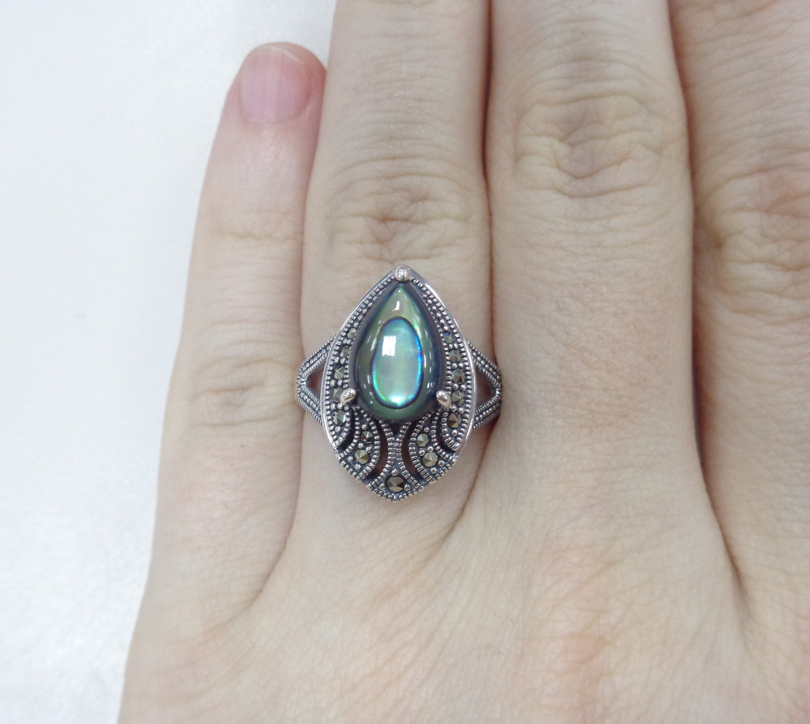 Серебряное кольцо с перламутром абалон